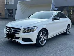 Weiß Gebraucht 2018 Mercedes C250 Limousine | 22.900 € (Fairer Preis)