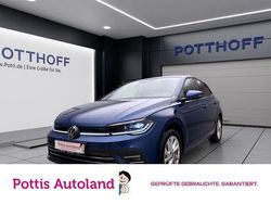 Blau Gebraucht 2024 VW Polo IQ Drive Limousine | 21.777 € (Etwas zu teuer)