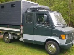 Mercedes T1