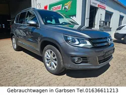 Grau Gebraucht 2015 VW Tiguan LOUNGE SUV | 9.699 € (Fairer Preis)