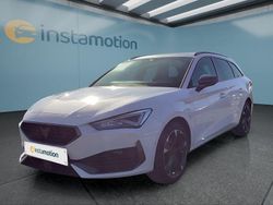 Weiß Gebraucht 2022 Cupra Leon Kombi | 21.449 € (Guter Preis)