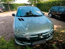 Silber Gebraucht 2001 Peugeot 206 CC Cabrio | 1.200 €