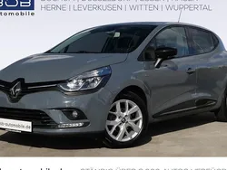 Grau Gebraucht 2019 Renault Clio IV LIMITED Limousine | 11.890 € (Fairer Preis)