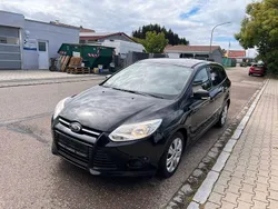 Schwarz Gebraucht 2014 Ford Focus Limousine | 1.799 € (Superpreis)