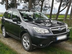 Grau Gebraucht 2014 Subaru Forester SUV | 9.750 € (Etwas zu teuer)
