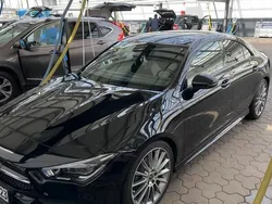 Schwarz Gebraucht 2022 Mercedes CLA200 Limousine | 31.100 € (Fairer Preis)
