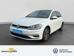 Weiß Gebraucht 2019 VW Golf VII Join Limousine | 16.980 € (Fairer Preis)