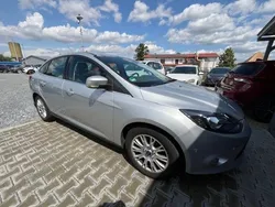 Silber Gebraucht 2011 Ford Focus Titanium Limousine | 4.450 € (Superpreis)