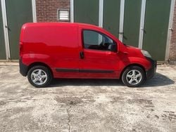 Rot Gebraucht 2009 Citroën Nemo Van / Kleinbus | 2.650 € (Etwas zu teuer)