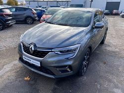Grau Gebraucht 2022 Renault Arkana Intens SUV | 22.490 € (Fairer Preis)