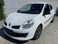 Weiß Gebraucht 2009 Renault Clio III Extreme Kleinwagen | 1.590 € (Guter Preis)