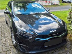 Schwarz Gebraucht 2022 Kia Ceed Edition 7 Limousine | 15.600 € (Fairer Preis)