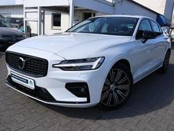 Crystal white pearl Gebraucht 2024 Volvo S60 Ultimate Limousine | 35.880 € (Superpreis)
