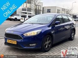 Blau Gebraucht 2017 Ford Focus Kombi | 2.350 € (Superpreis)