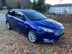 Blau Gebraucht 2015 Ford Focus Titanium Kombi | 6.999 € (Fairer Preis)