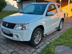 Weiß Gebraucht 2008 Suzuki Grand Vitara SUV | 6.900 € (Etwas zu teuer)