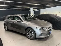 Gebraucht 2021 Mercedes A250 Limousine | 25.000 € (Guter Preis)