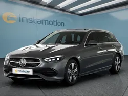 Grau Gebraucht 2024 Mercedes C300e Kombi | 47.849 € (Etwas zu teuer)