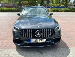 Schwarz Gebraucht 2020 Mercedes GLC63 AMG AMG SUV | 65.000 € (Fairer Preis)
