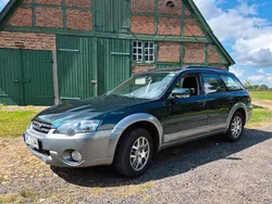 Grün Gebraucht 2005 Subaru Outback SUV | 2.700 € (Fairer Preis)
