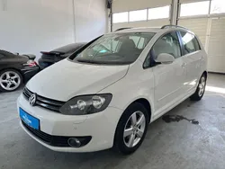 Candyweiß Gebraucht 2013 VW Golf VII Comfortline Limousine | 10.820 € (Superpreis)