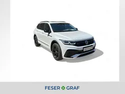 Oryxweiß perlmutteffekt Gebraucht 2024 VW Tiguan Allspace R-line SUV | 41.890 € (Guter Preis)