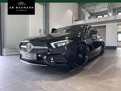 Kosmosschwarz metalliclack Gebraucht 2020 Mercedes A200 AMG Limousine | 28.490 € (Fairer Preis)