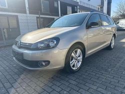 Moon rock silver metallic Gebraucht 2013 VW Golf VII Match Kombi | 3.999 € (Guter Preis)