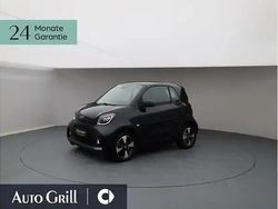 Bodypanels in black Gebraucht 2023 Smart ForTwo Electric Drive Coupé | 14.850 € (Teuer)