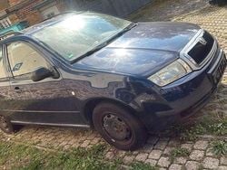 Blau Gebraucht 2004 Skoda Fabia Kombi | 600 € (Superpreis)