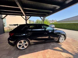 Schwarz Gebraucht 2024 Audi A3 Sportback Advanced Plus Limousine | 28.900 €