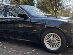 Schwarz Gebraucht 2002 BMW 525 Kombi | 7.800 € (Teuer)
