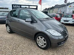 Grau Gebraucht 2010 Mercedes A160 Kleinwagen | 5.999 € (Fairer Preis)