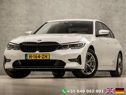 Weiß Gebraucht 2020 BMW 330e Sport Line Limousine | 23.446 € (Etwas zu teuer)