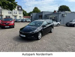 Schwarz Gebraucht 2016 Opel Astra Edition Kombi | 7.950 € (Guter Preis)