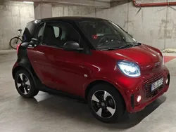 Rot Gebraucht 2023 Smart ForTwo Electric Drive Coupé | 13.500 € (Fairer Preis)