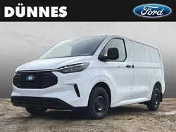 Weiß (frozen white) Gebraucht 2024 Ford Transit Custom Trend Van / Kleinbus | 32.070 € (Superpreis)