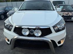 Weiß Gebraucht 2016 Ssangyong (KGM) Actyon SUV | 7.900 €