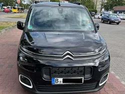 Schwarz Gebraucht 2019 Citroën Berlingo PureTech Van / Kleinbus | 9.500 € (Superpreis)