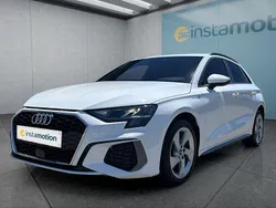 Weiß Gebraucht 2022 Audi A3 e-tron Kleinwagen | 26.349 € (Fairer Preis)