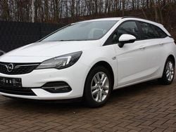Weiß Gebraucht 2021 Opel Astra Basis Kombi | 9.600 € (Superpreis)