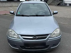 Grau Gebraucht 2006 Opel Corsa Kleinwagen | 1.399 € (Fairer Preis)