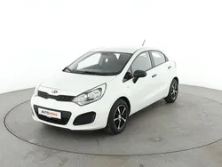 Weiß Gebraucht 2014 Kia Rio Attract Limousine | 7.910 € (Etwas zu teuer)