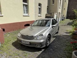 Grau Gebraucht 2004 Mercedes C180 Limousine | 2.299 € (Superpreis)