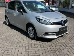 Silber Gebraucht 2015 Renault Scénic III LIMITED Van / Kleinbus | 6.900 € (Fairer Preis)