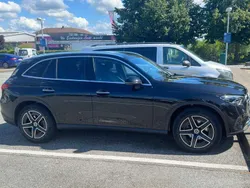 Schwarz Gebraucht 2024 Mercedes GLC200 Avantgarde SUV | 63.000 € (Teuer)