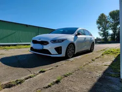 Weiß Gebraucht 2019 Kia ProCeed GT Kleinwagen | 22.500 € (Fairer Preis)