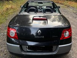 Schwarz Gebraucht 2004 Renault Mégane Cabriolet Cabrio | 1.800 € (Fairer Preis)