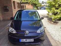 Schwarz Gebraucht 2021 VW e-up! Kleinwagen | 13.500 € (Fairer Preis)