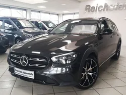 Grafitgrau (metallic) Gebraucht 2020 Mercedes E400 AMG Kombi | 42.980 € (Teuer)